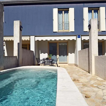 Holiday home Blue